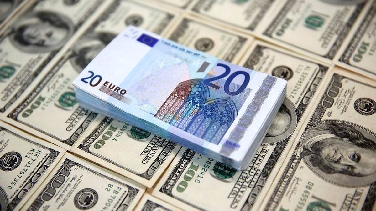 سلطه دلار در بازار جهانی